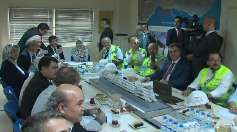 Asya ve Avrupa Avrasya Tüneli'yle birbirine bağlandı