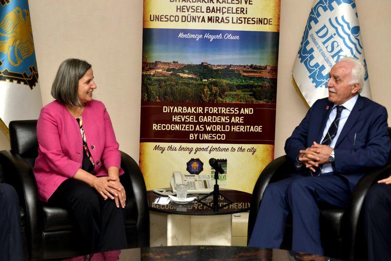 Mustafa Kamalak seçim çalışmalarına başladı