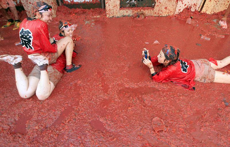 İspanya'da domates savaşı düzenlendi