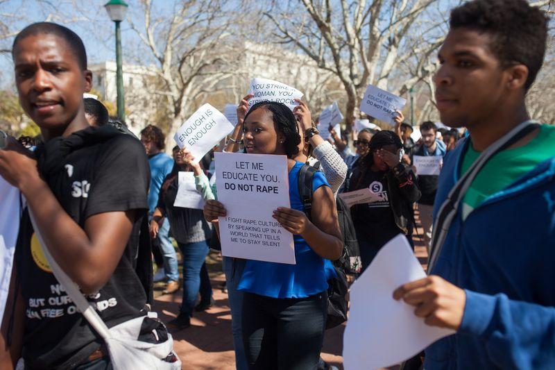 Güney Afrika'da tecavüz karşıtı gösteri