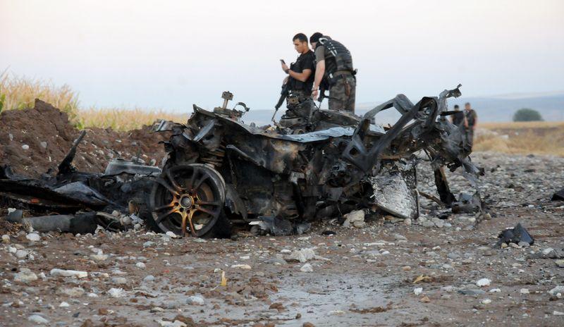 Batman ve Kars'ta PKK'nın bombaları imha edildi