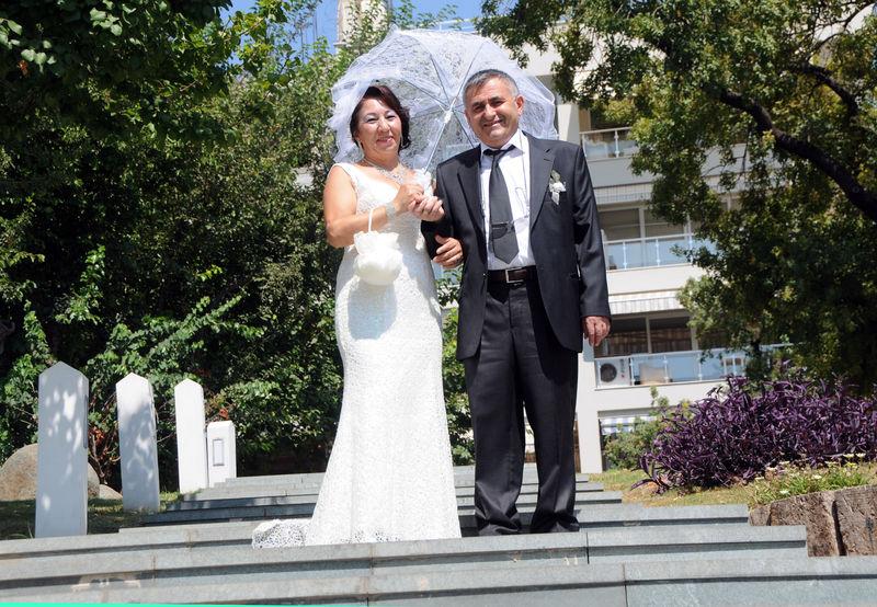 Yarım kalan aşkları 35 yıl sonra mutlu sonla bitti