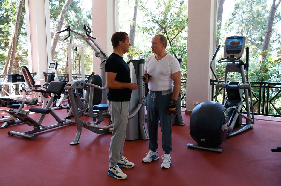 Putin Soçi'de güç gösterisi yaptı