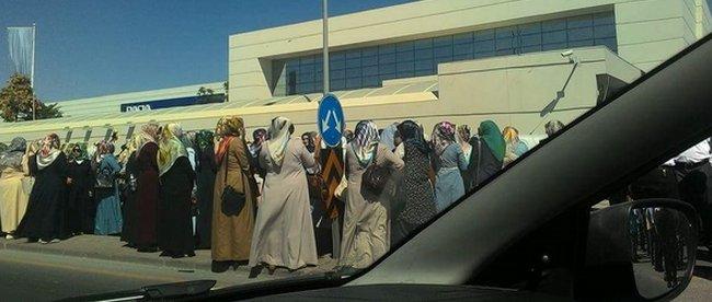 Akın İpek yurt dışına 7 milyar dolarla çıktı