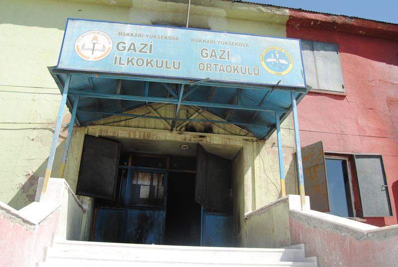 Doğu'da öğretmenler formalite evlilik yapıyor