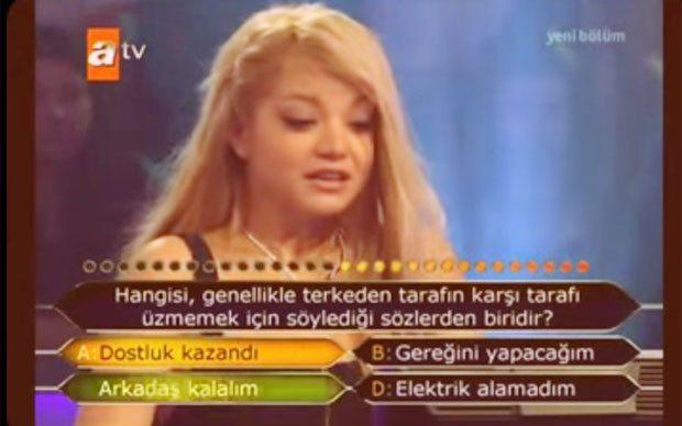 Özcan Deniz Buse Narcı ile aşk yaşıyor