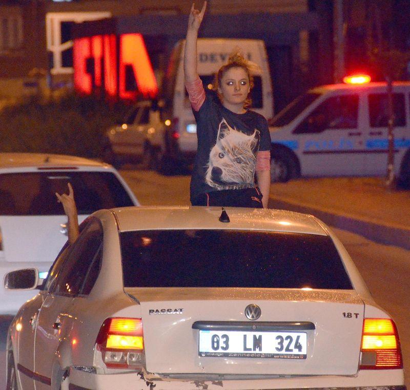 Yurt genelinde teröre tepki gösterileri düzenlendi