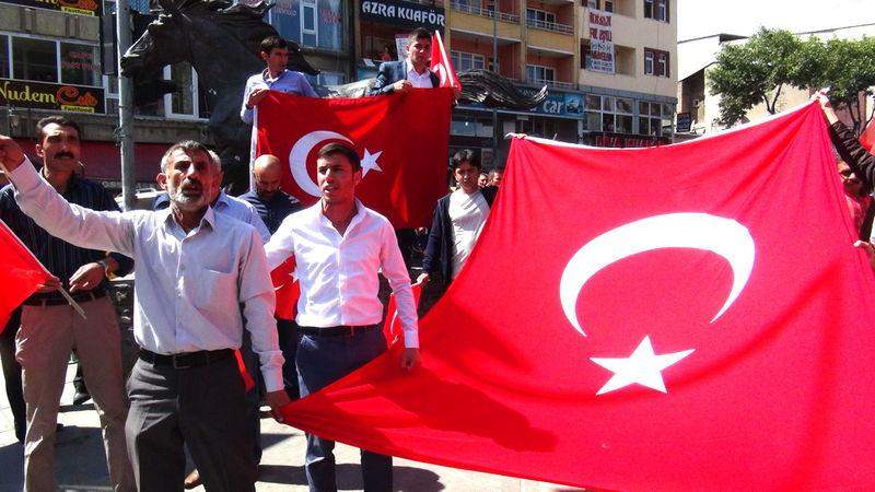 Kars'ta teröre tepki yürüyüşü düzenlendi