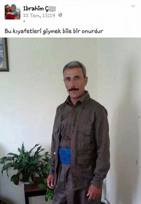 Peşmerge kıyafeti giyen kişiye Atatürk büstü öptürüldü