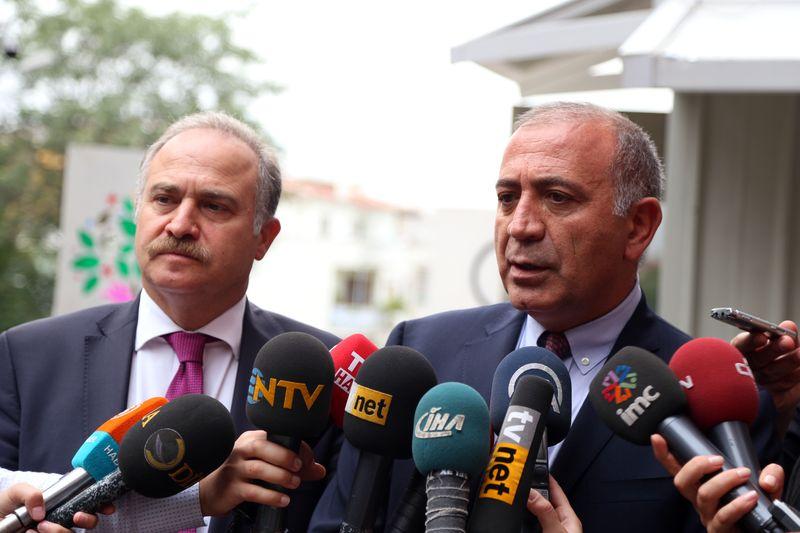 CHP'den HDP'ye geçmiş olsun ziyareti