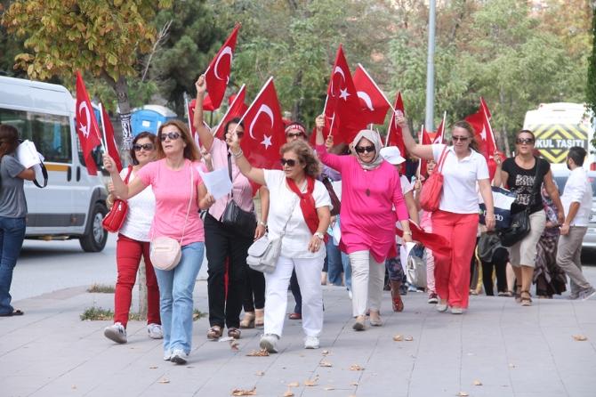 Ankara'da kadınlar askerliğe başvurdu
