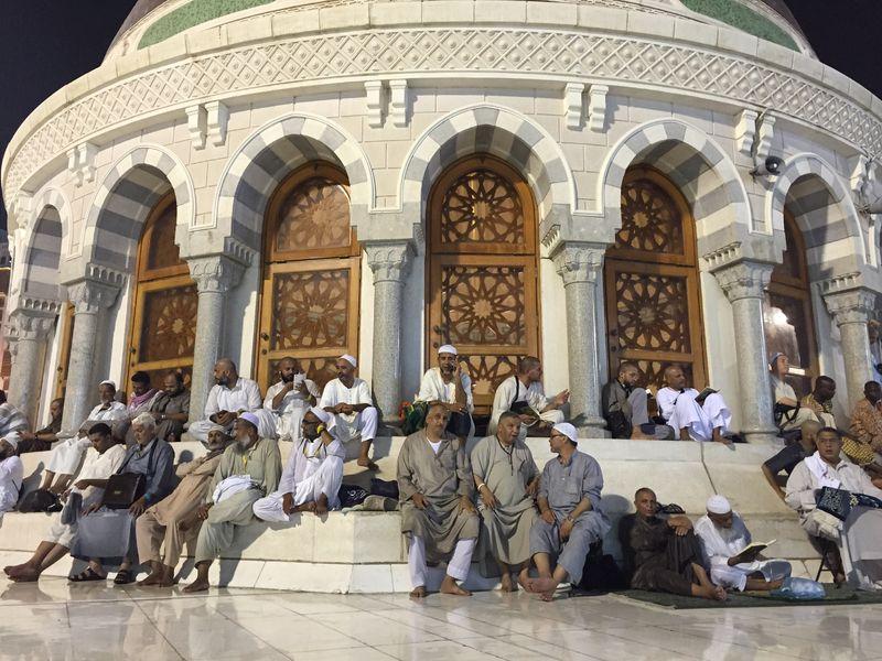 Kabe'de hacı adaylarına yağmur sürprizi