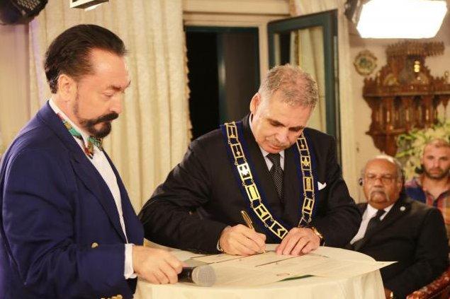 Adnan Oktar ve Masonlardan Esad'a mektup