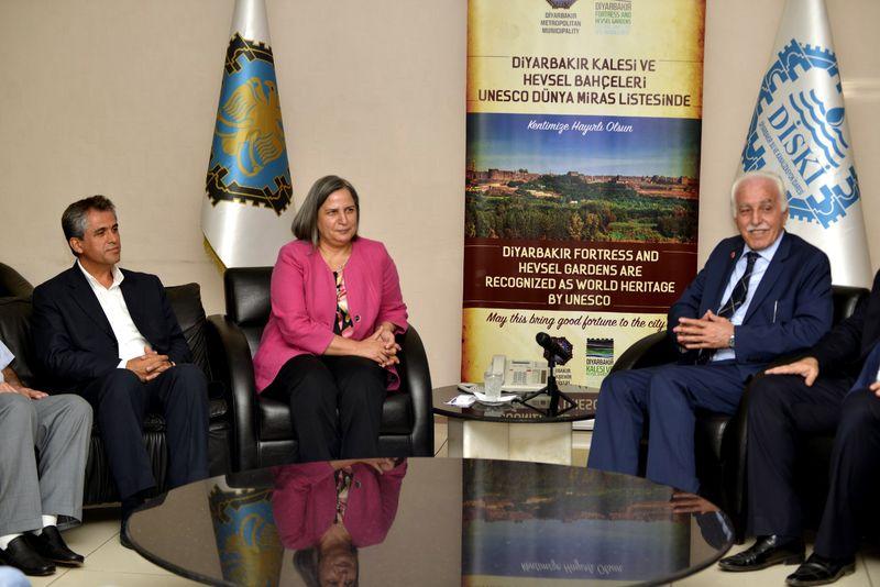 Mustafa Kamalak çözüm süreci bizi böler