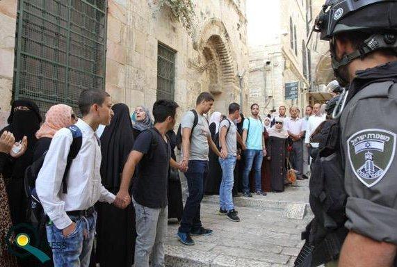 İsrail Mescid-i Aksa'ya baskın düzenledi