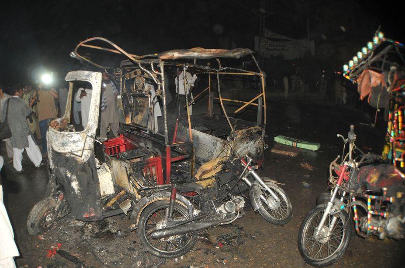 Pakistan'da patlama: 10 ölü