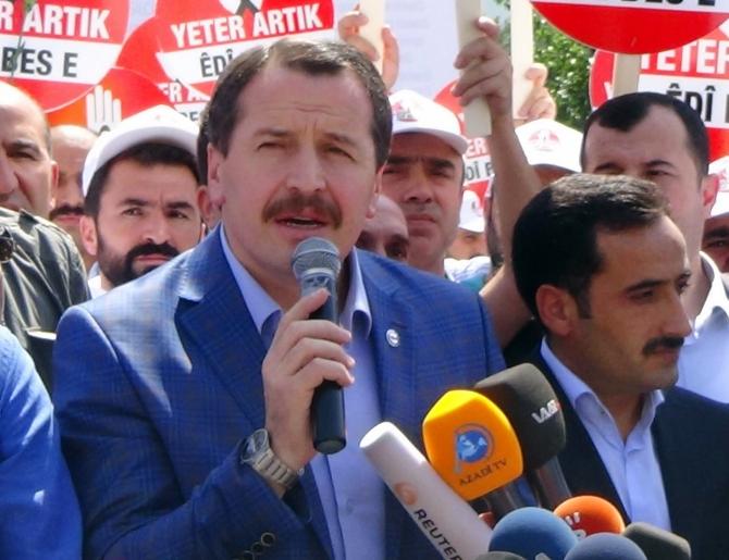 Diyarbakır'da STK temsilcilerinin teröre hayır yürüyüşü