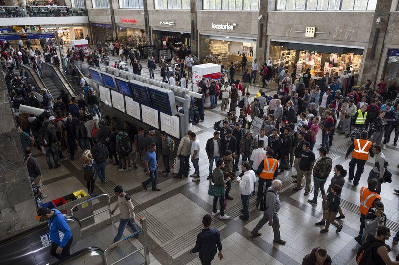 Mülteciler Hırvatistan ve Romanya'ya yöneldi