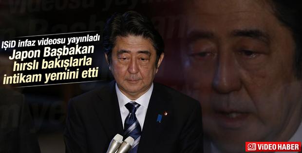 Japonya pasifist anayasayla vedalaştı