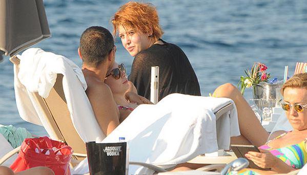 Serdar Ortaç: Paralarım karıma feda olsun