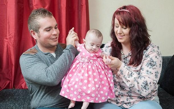 23 haftalık doğan bebek hayata tutundu