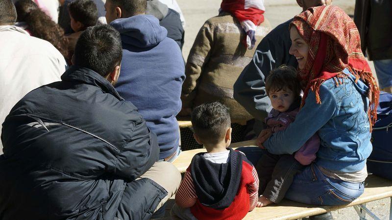 Sığınmacıların Edirne dışında ikamet etmesi sağlanacak