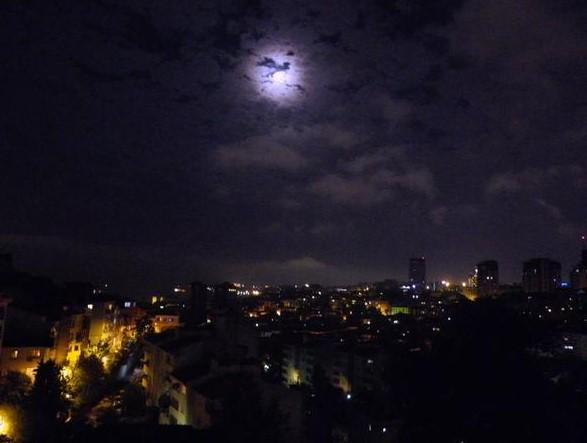 Süper ve Kanlı Ay gecesi