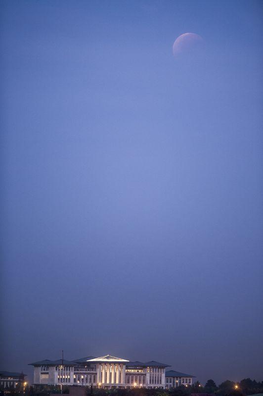 Süper ve Kanlı Ay gecesi