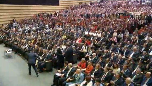 Kemal Kılıçdaroğlu toplantıda müzik çalmayın dedi