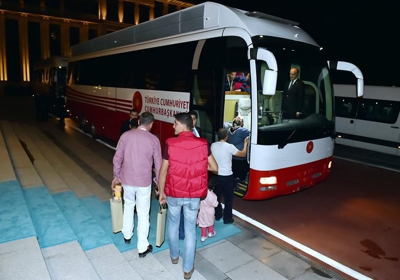 Erdoğan Irak'ta kaçırılan işçileri ağırladı