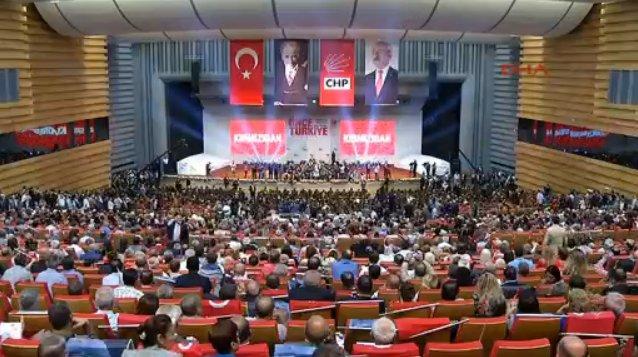 Kemal Kılıçdaroğlu toplantıda müzik çalmayın dedi