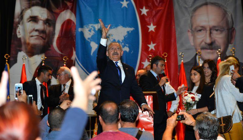 Kılıçdaroğlu'nun katıldığı etkinlikte boş sandalyeler