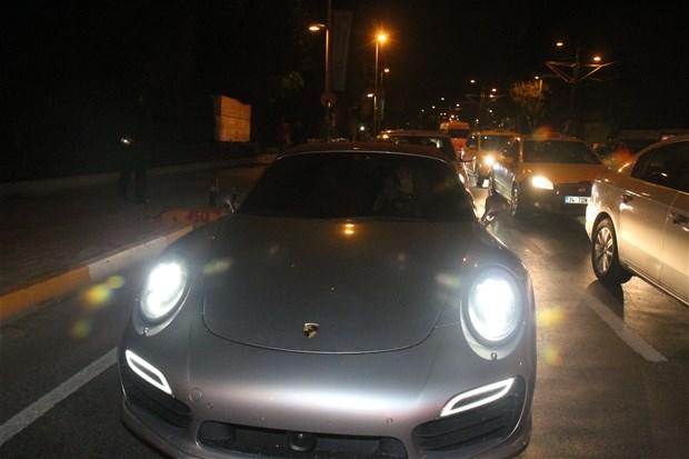 Asena Erkin'in 1.5 milyon liralık yeni arabası