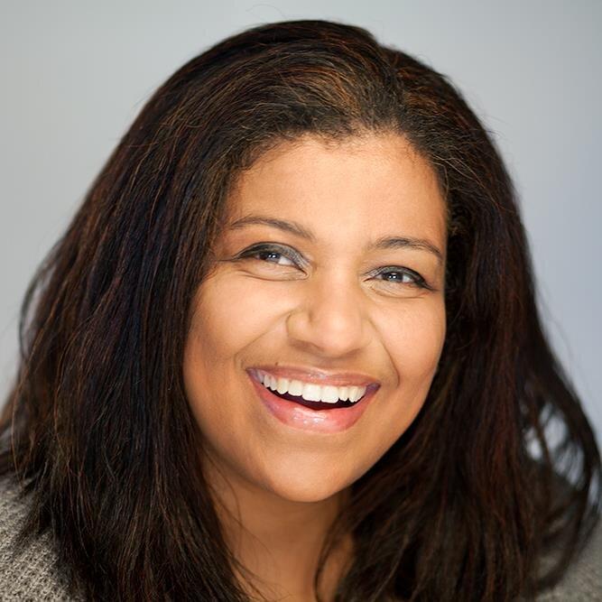 Sakallı gelin tabuları yıktı