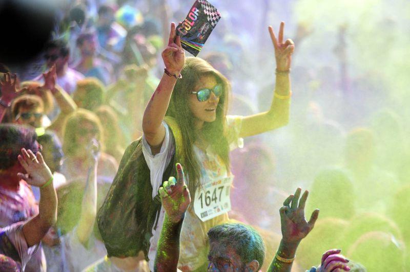 Bursa'da Color Sky 5K festivali
