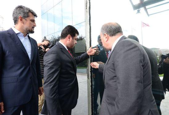 Selahattin Demirtaş Hürriyet'i ziyaret etti