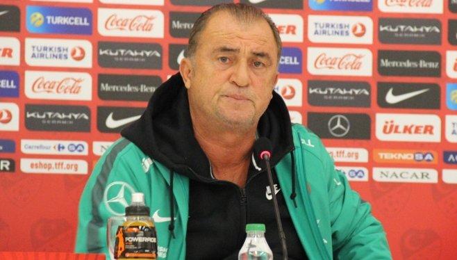 Fatih Terim'in gözleri doldu