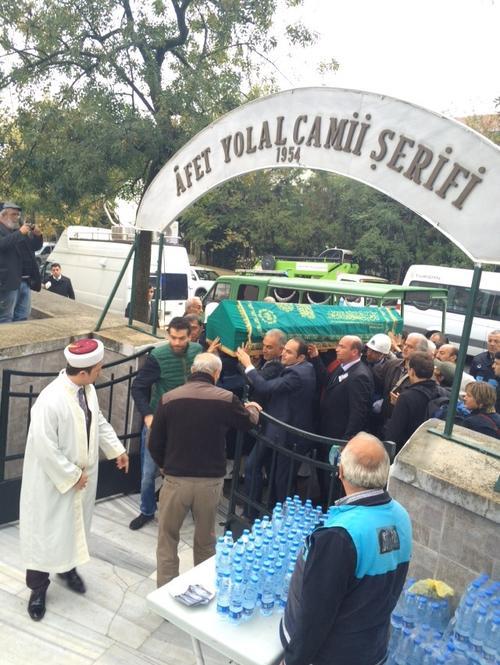 Levent Kırca son yolculuğuna uğurlandı