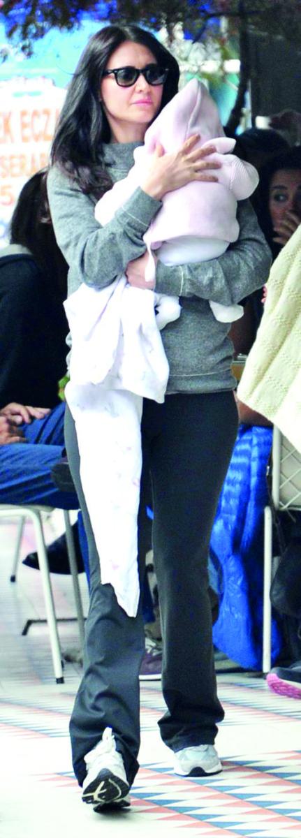 Nefise Karatay ve Yusuf Day'dan barışın fotoğrafı