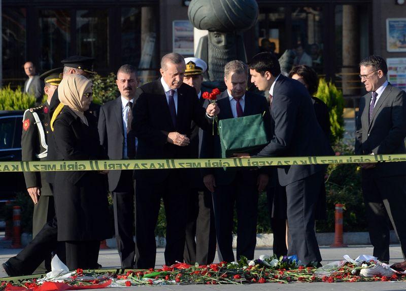 Erdoğan patlamanın olduğu meydana gitti
