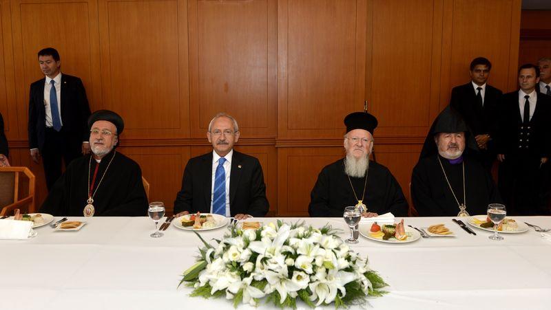 Kılıçdaroğlu din adamlarıyla görüştü