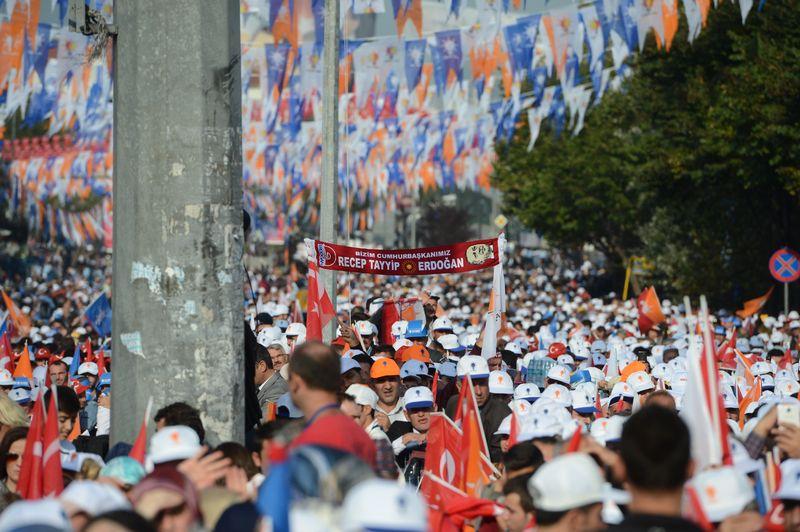 3 çocuklu işçiye asgari ücret 1380 TL olacak