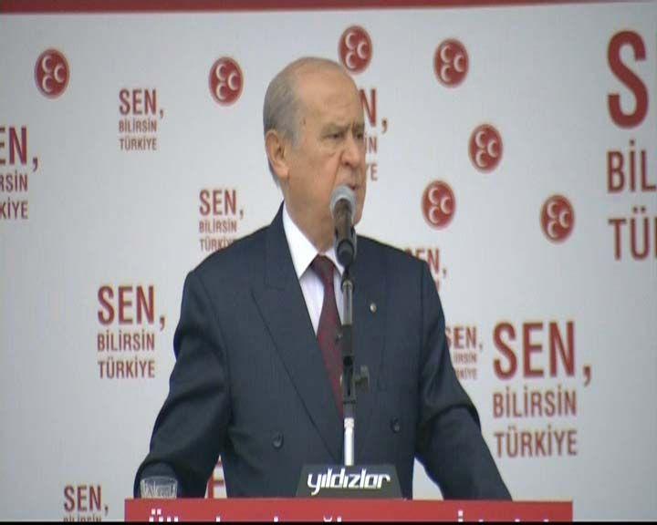 Bahçeli Yenikapı'da MHP'lilerle buluştu