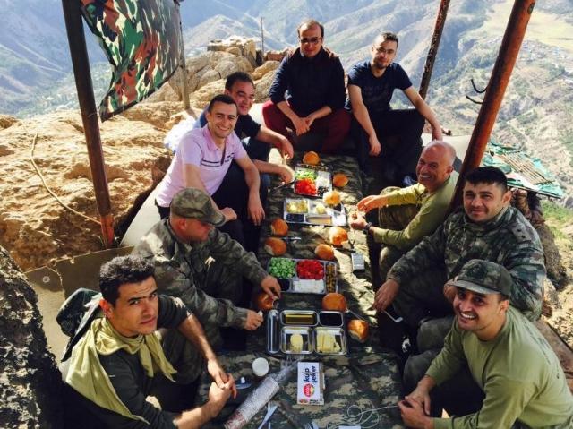 PKK'lılar çıkamazsınız demişti kaymakam o tepeye çıktı