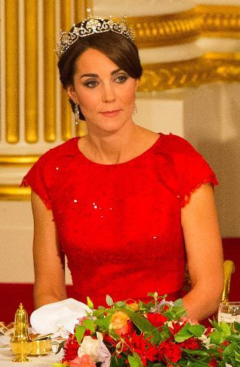 Kate Middleton kraliyet yemeğinde