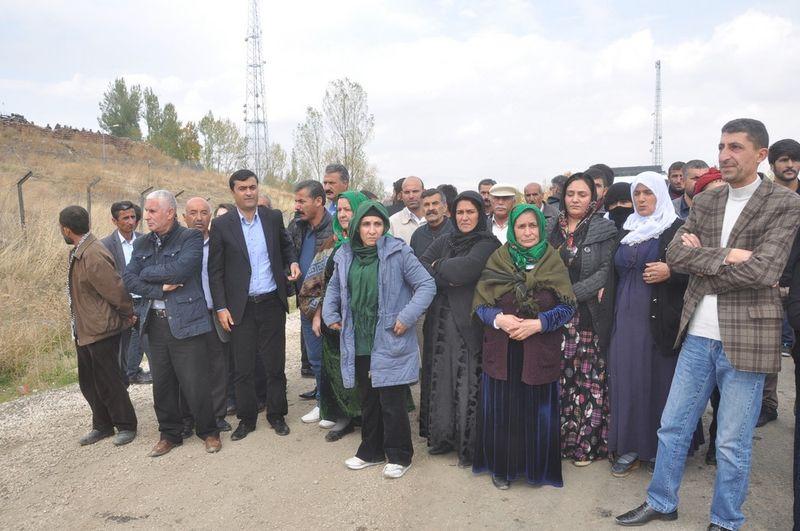 Dağlıca'da askere taşlı saldırı