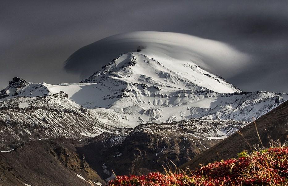 Rusya'da bulutlar gizemli anlar oluşturdu