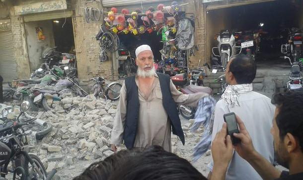 Afganistan'da 7,6 büyüklüğünde deprem