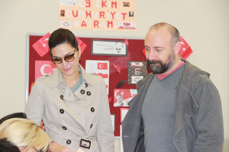 Ünlüler sandıkta