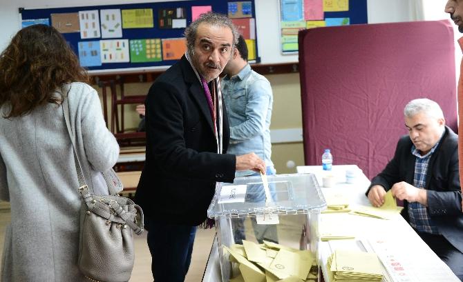 Yılmaz Erdoğan oyunun rengini belli etti